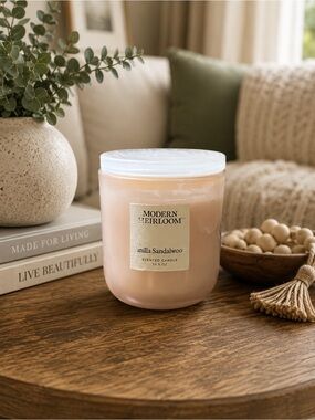Modern Heirloom Vanilla Sandalwood Scented Candle